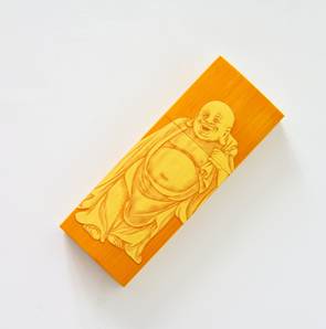 说明: C:\比赛\第二届中国大学生创意节\入围\竹刻《笑口常开》张陈程2.jpg